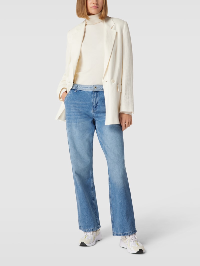 Jeans mit seitlichen Eingrifftaschen in jeans