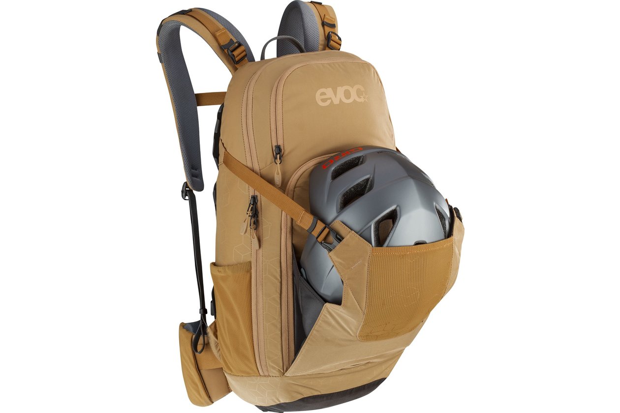 Evoc Neo 16
