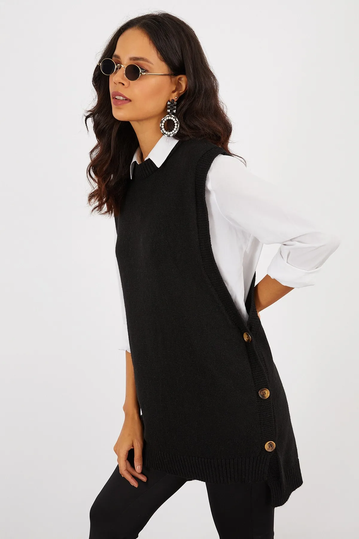 Cool & Sexy  Schwarze, seitlich geknöpfte, ärmellose Stricktunika für Damen YV75