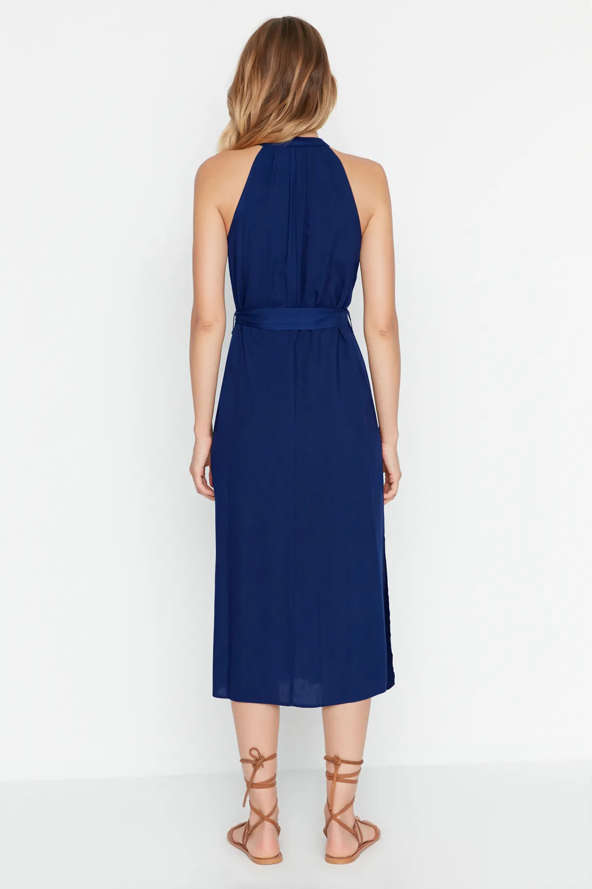 Trendyol Collection  Marineblaues Webkleid mit Bindedetail