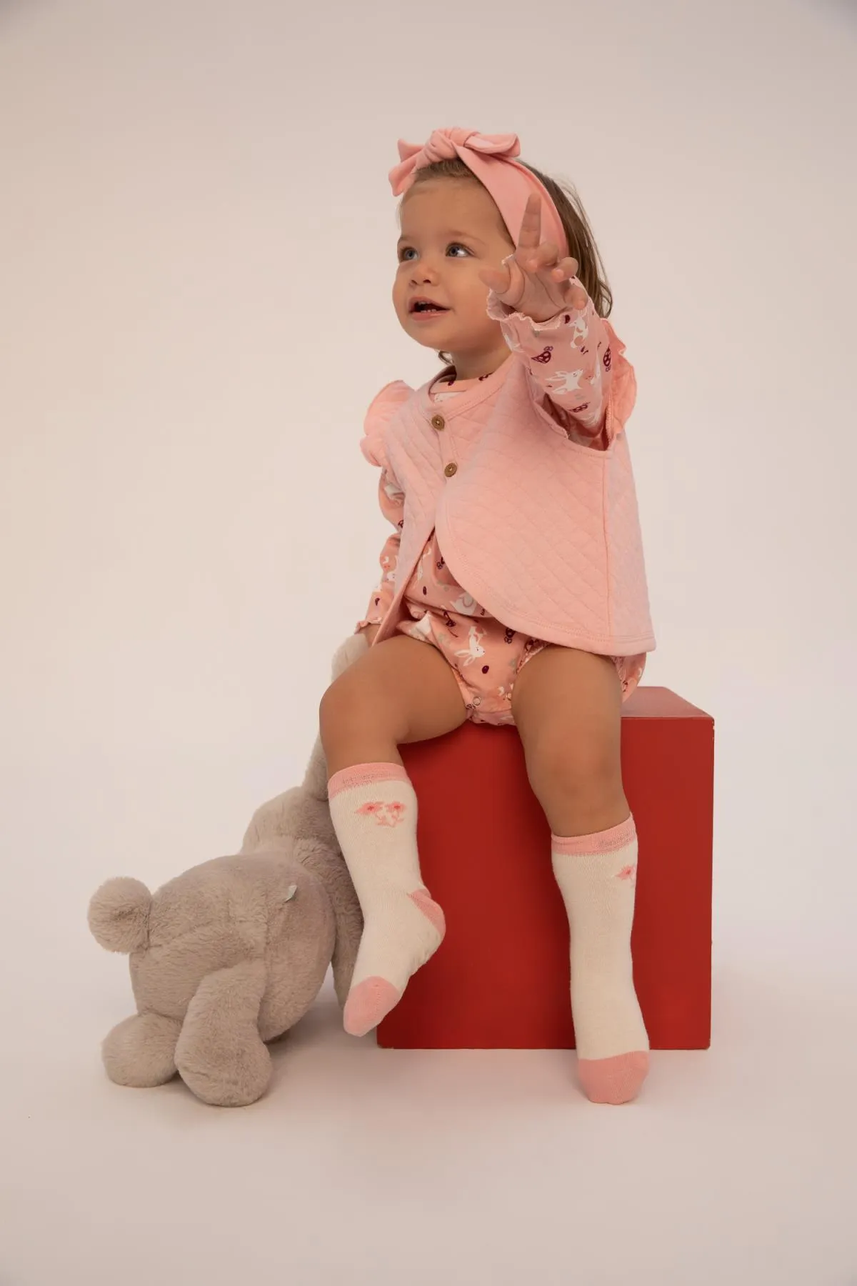 DeFacto  3-teiliges Set mit gemusterten Langarm-Körperwesten und Strumpfhosen mit Druckknopfverschluss für Babys