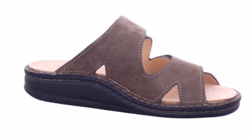 FINN COMFORT Pantoletten braun