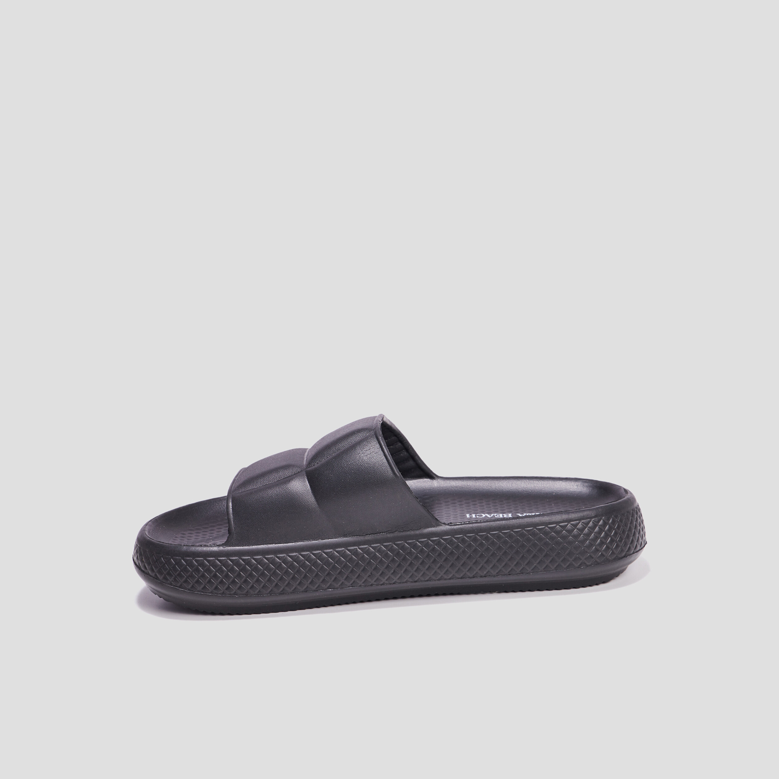 Mules compensées matelassés Wamea Beach noir femme | La Halle