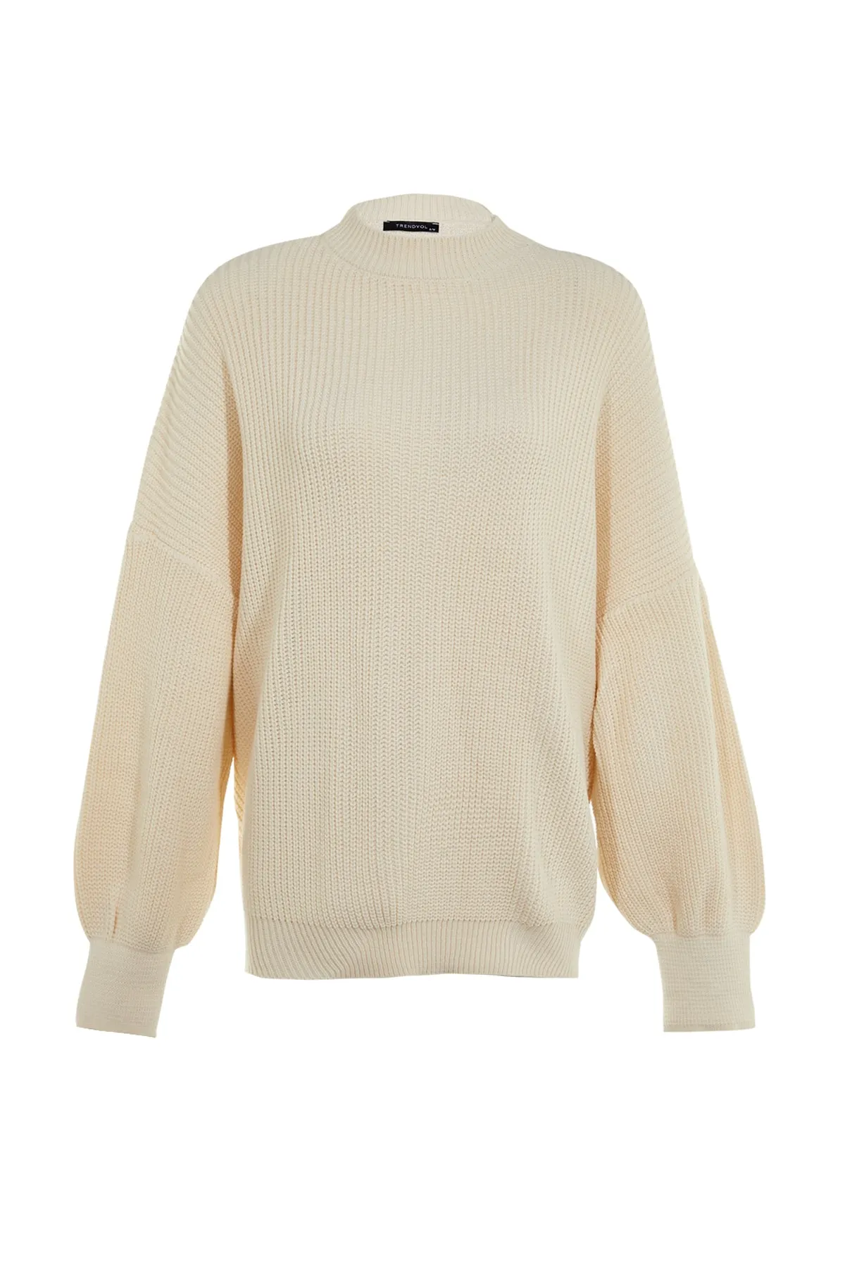 Trendyol Collection  Ecrufarbener Strickpullover mit Rundhalsausschnitt und weiter Passform TWOAW23KZ01448