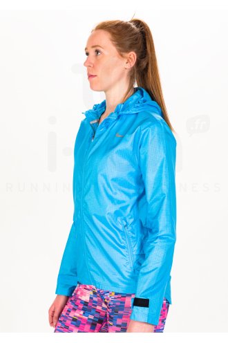 Nike Essential W