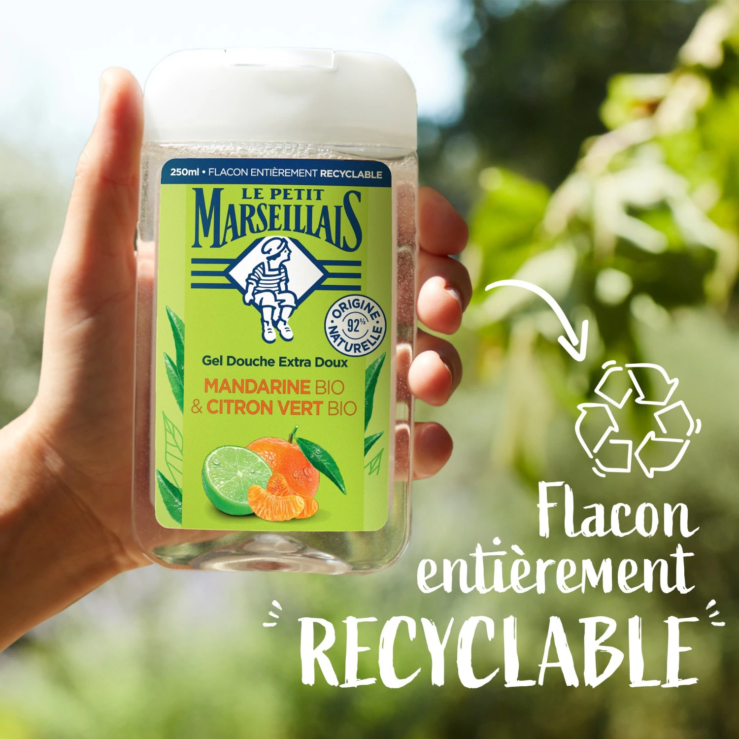 Gel de duș și baie extra delicat Le Petit Marseillais [[,]] Mandarină organică și lime organică [[,]]