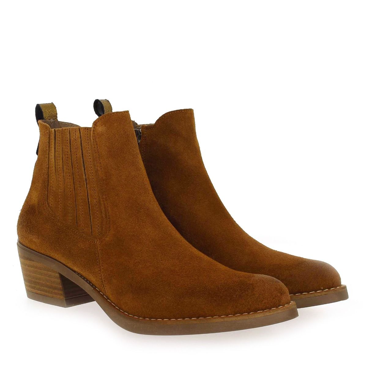 MKD  IZAC - Camel
