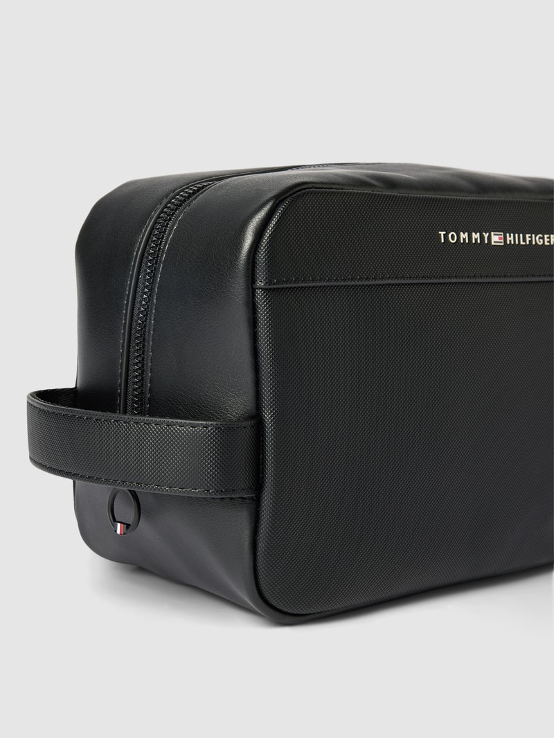 Kulturtasche mit Label-Details Modell 'PIQUE' in schwarz