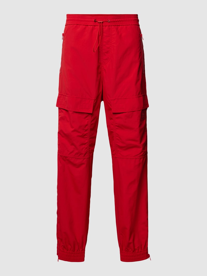 Stoffhose mit aufgesetzten Taschen Modell 'Ganno' in rot