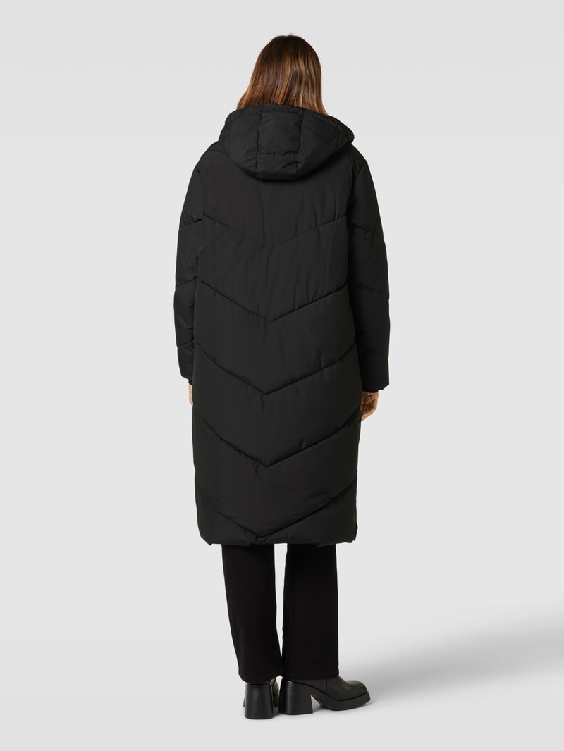 Steppmantel mit Kapuze in schwarz