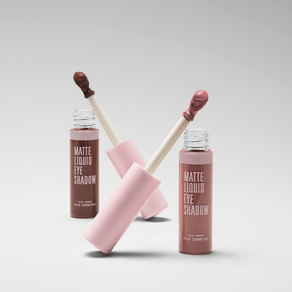 kylie by kylie jenner Matte Liquid Eyeshadow Ombre à Paupières