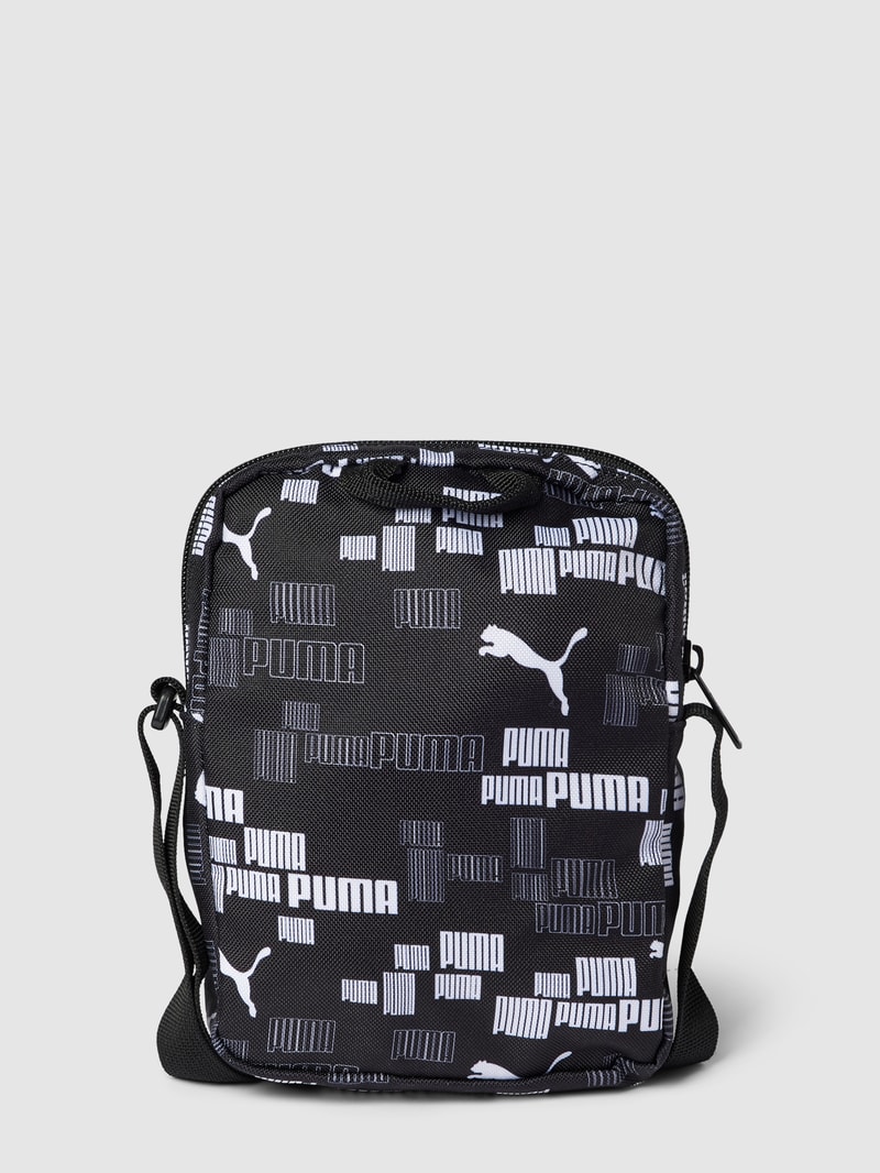 Umhängetasche mit Label-Patch Modell 'PUMA Academy Portable' in schwarz
