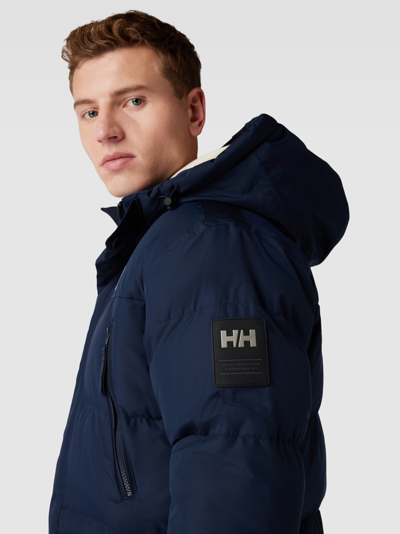 Steppjacke mit Logo-Print in marineblau