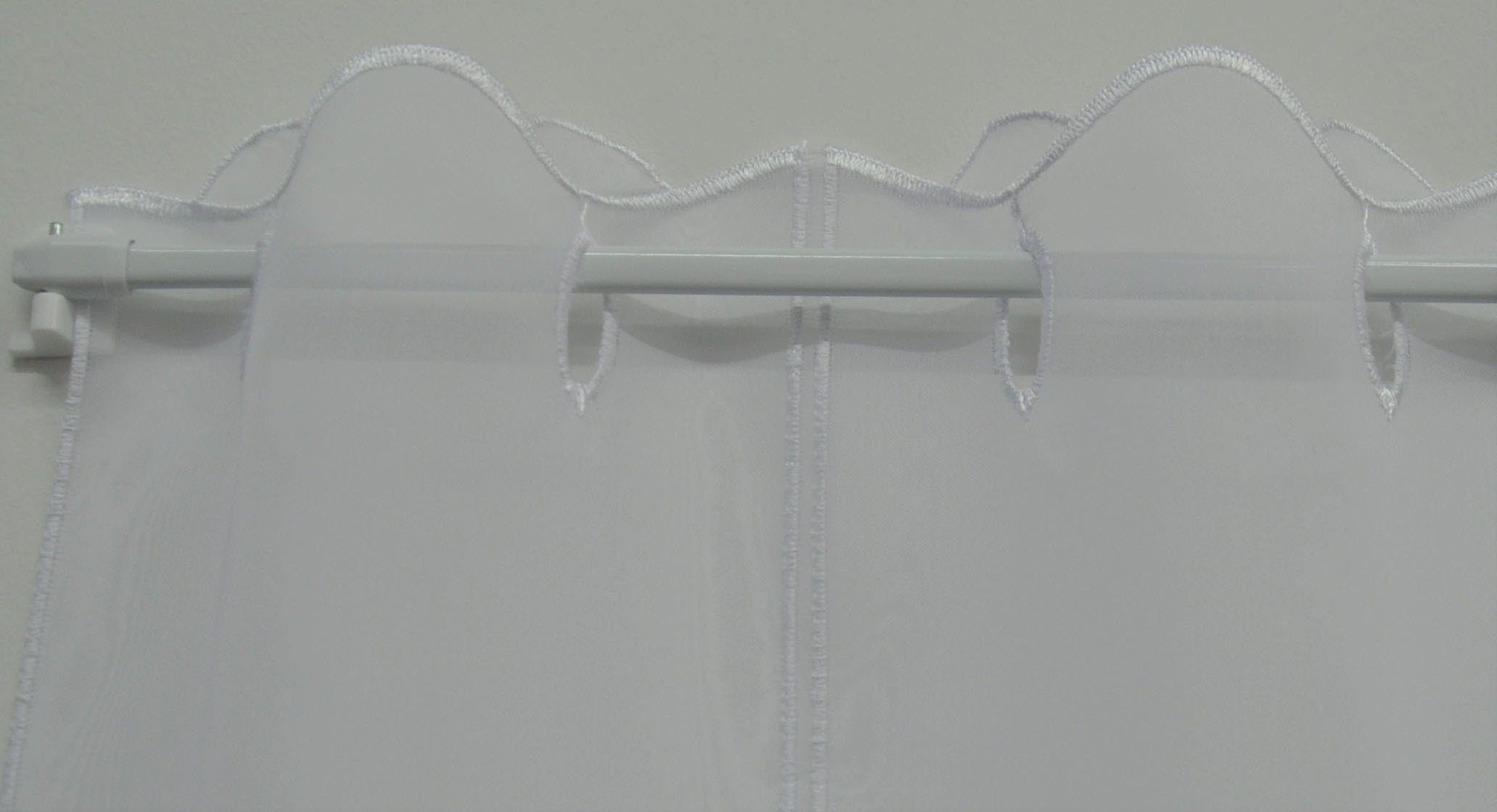 Scheibengardine Kreise, Stickereien Plauen, Stangendurchzug (1 St), halbtransparent, Voile