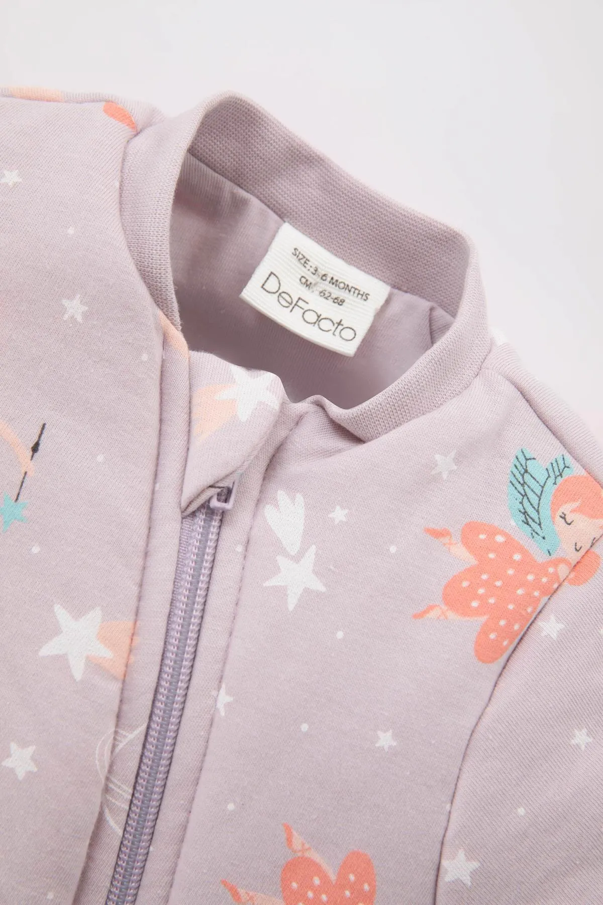 DeFacto  Bedruckter Jumpsuit aus gekämmter Baumwolle für Babys, Neugeborene, 1;6 Tog
