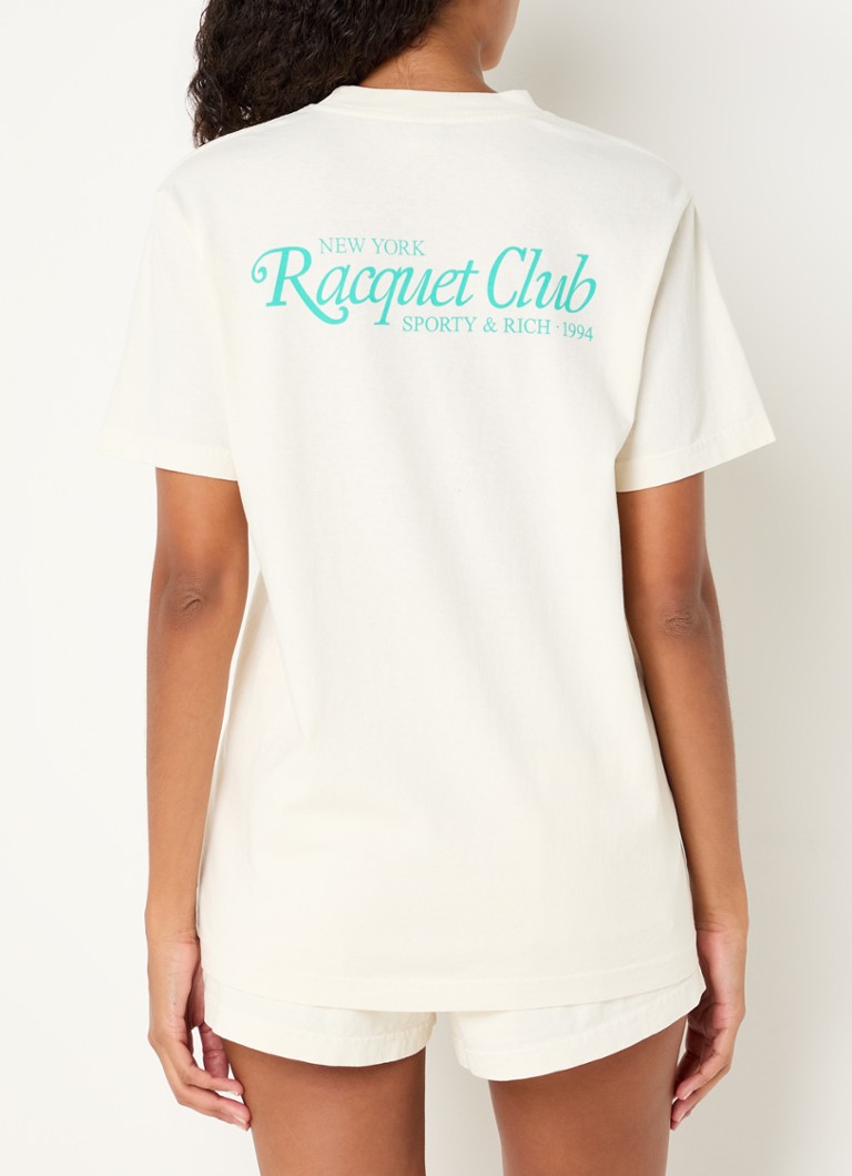 T-shirt Sporty & Rich 94 Racquet con logo e stampa sul retro.