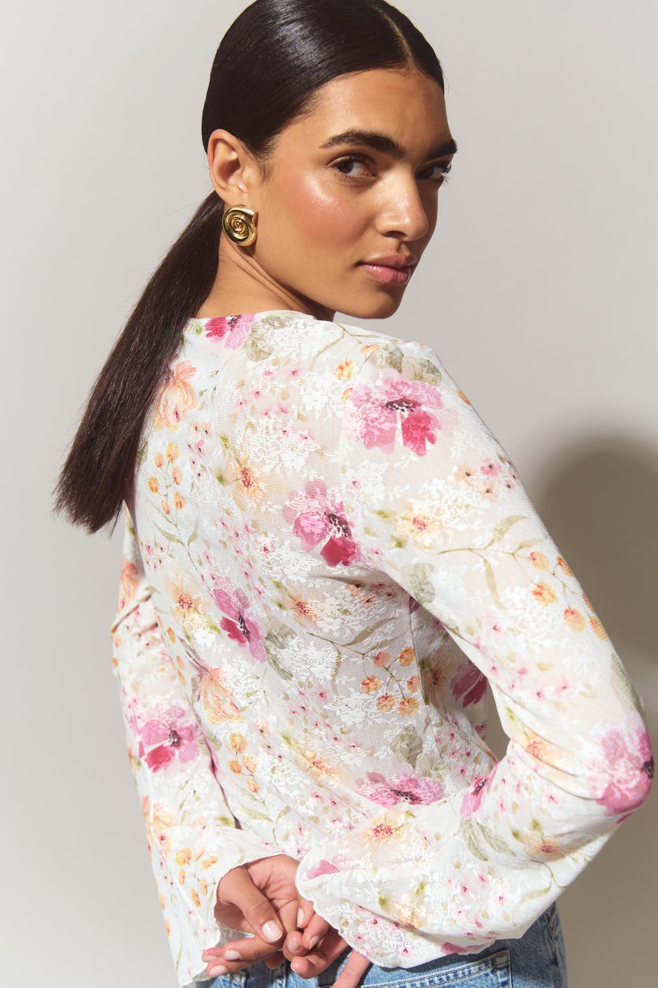 Tie front top