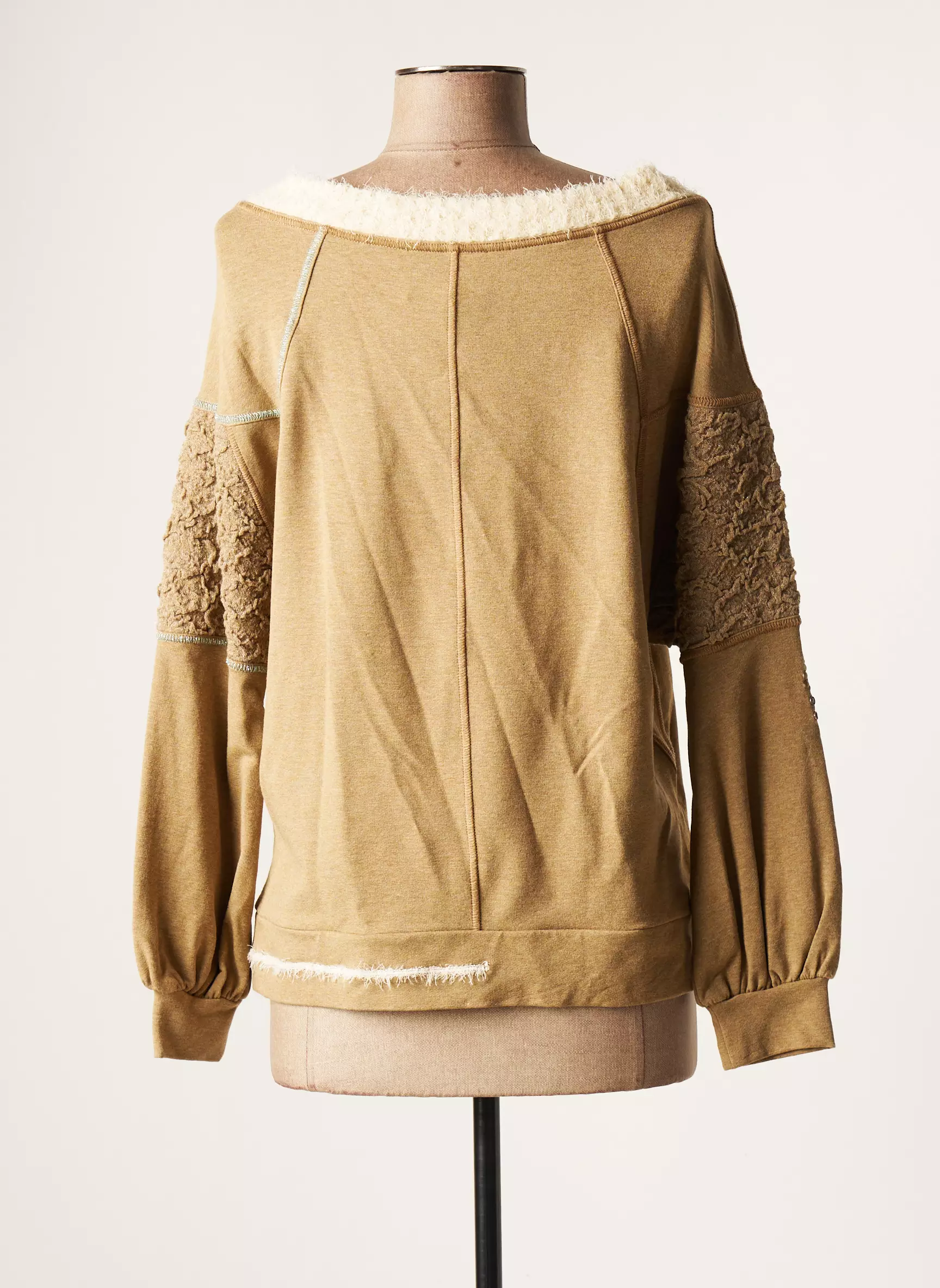 Elisa Cavaletti Tops Femme couleur beige