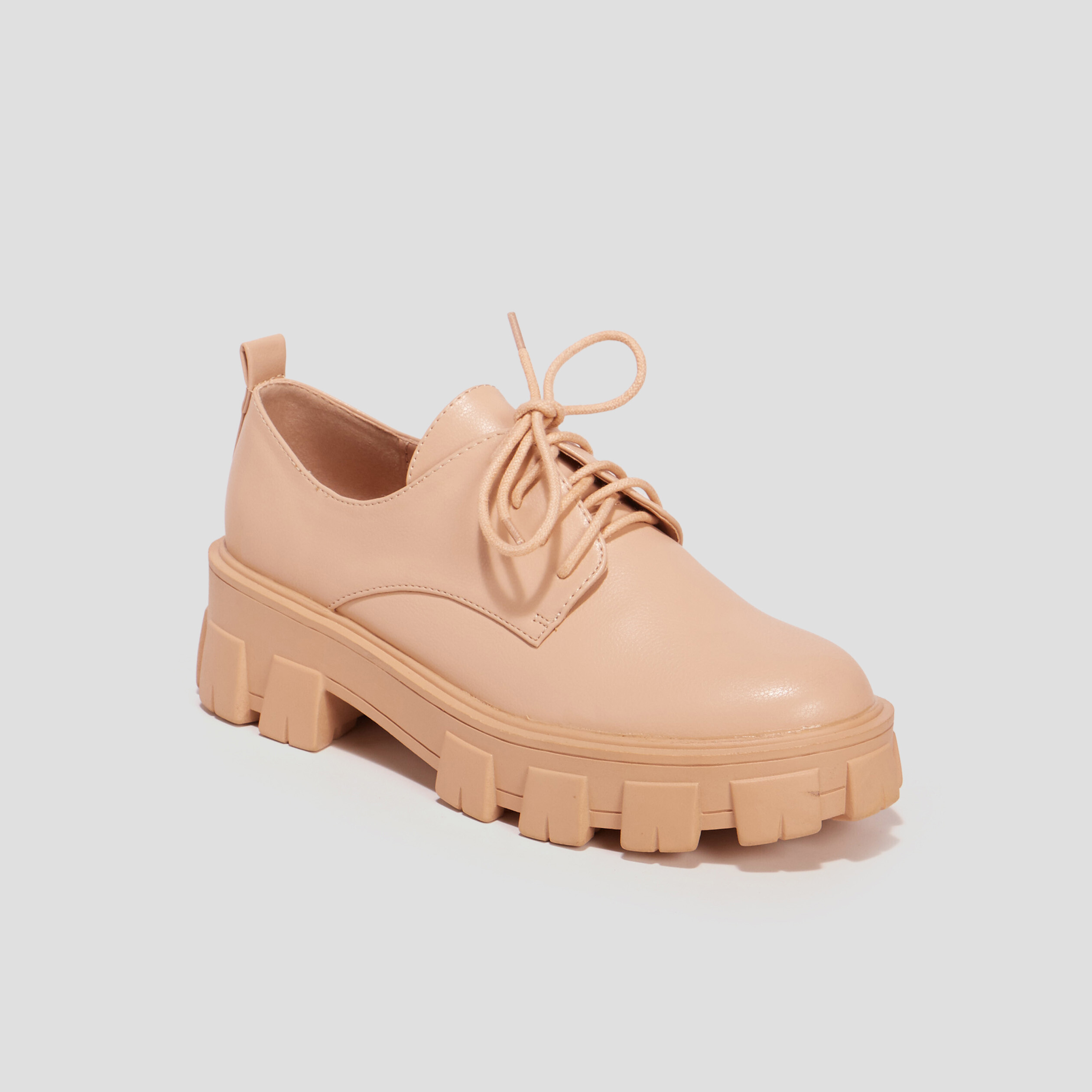 Derbies à lacets Liberto sable femme | La Halle