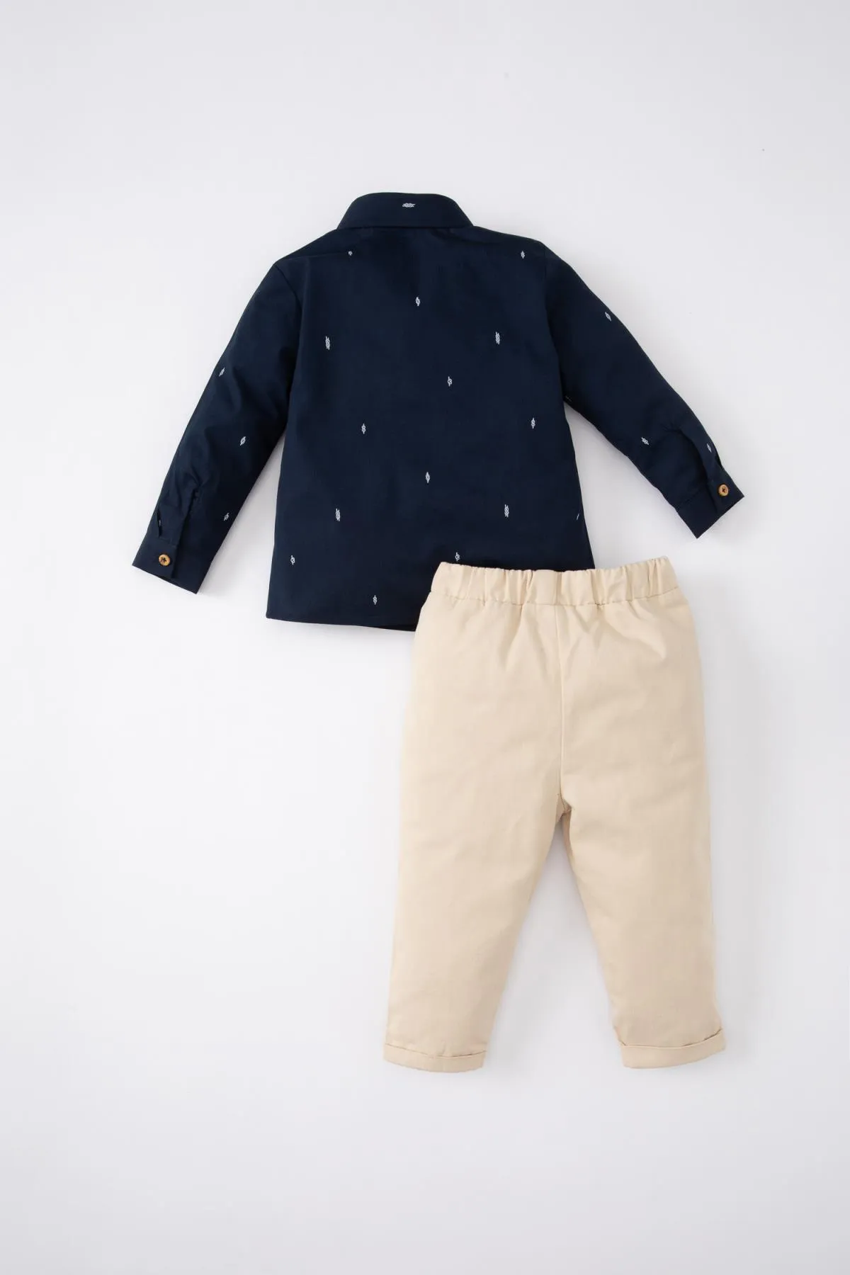 DeFacto  2-teiliges Set aus gemustertem Twill-Hemd und Hose für Baby Jungen - B9255a524sp