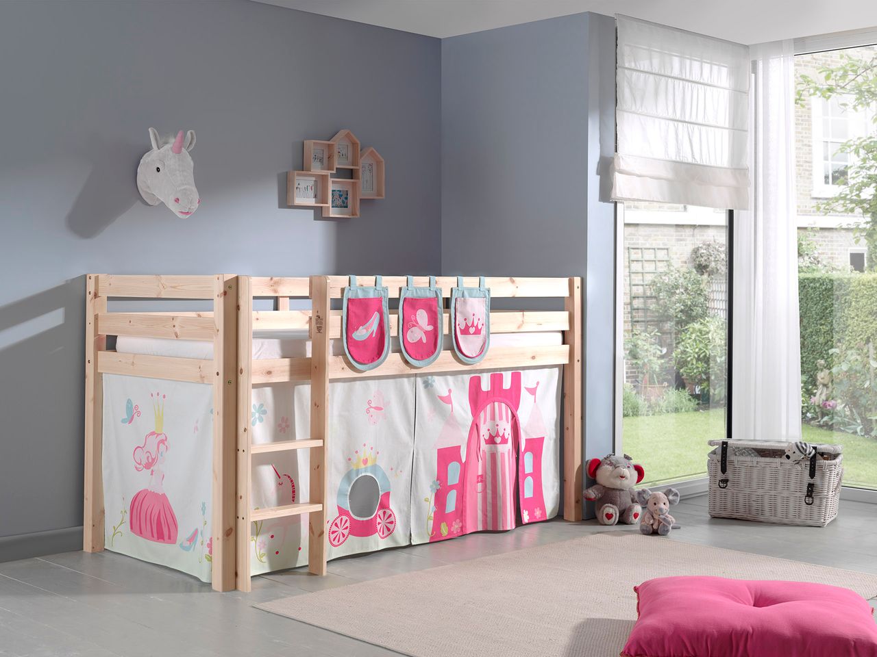 VIPACK Spielbett Pino mit Textilset Vorhang und 3 Taschen 