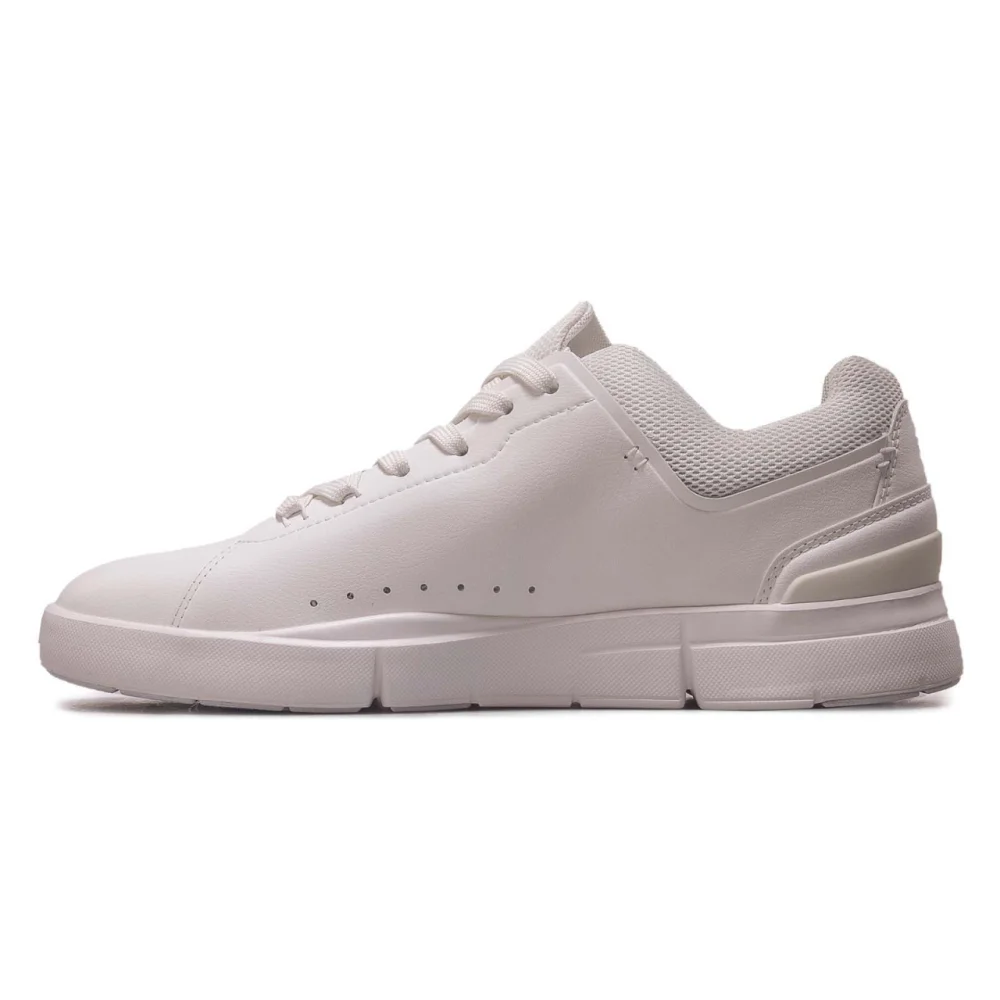 ON The Roger Advantage 4899456 / weiss