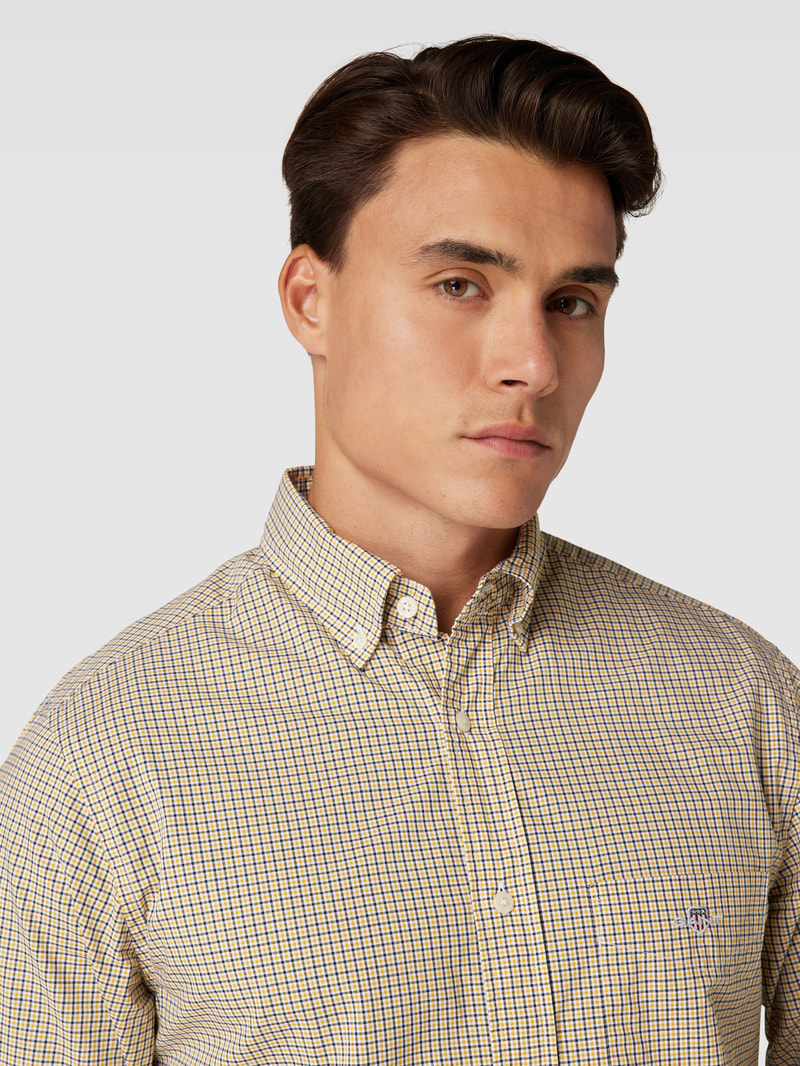 Regular Fit Freizeithemd mit Label-Stitching Modell 'POPLIN' in gelb