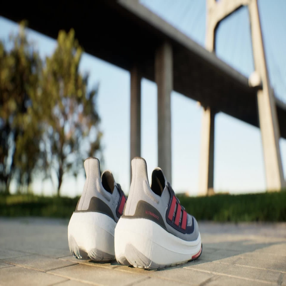adidas Ultraboost Light IE3332 / grau