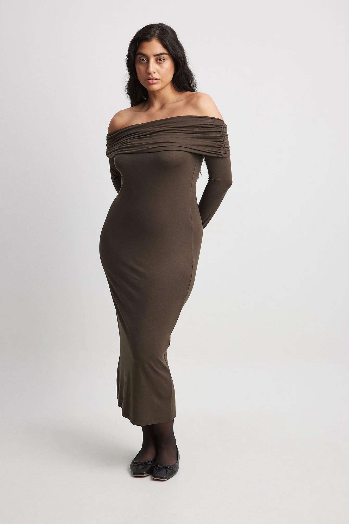 Soft Line Midi Dress