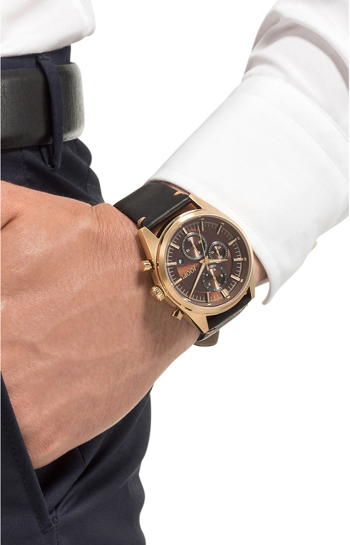 Herrenuhr in Gold/Schwarz