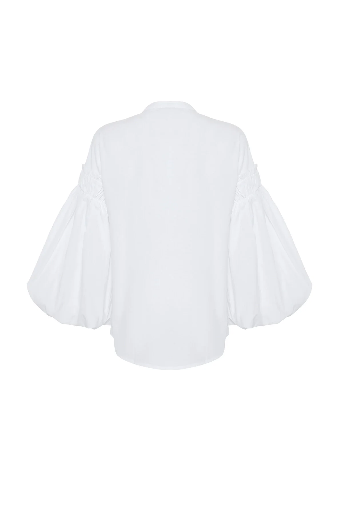 Trendyol Modest  Weißes gewebtes Baumwollhemd mit Ballonärmeln TCTSS24TG00048