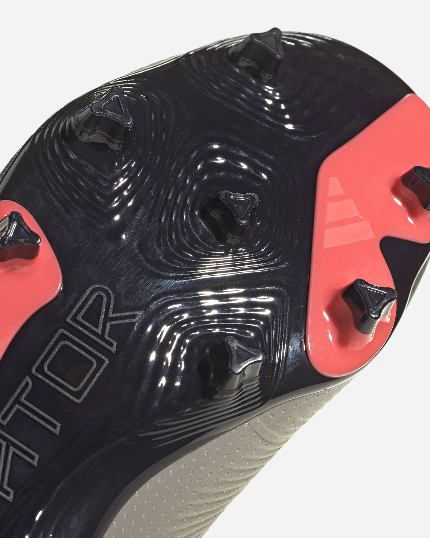 Buty piłkarskie Adidas Predator League FG Jr IF6354