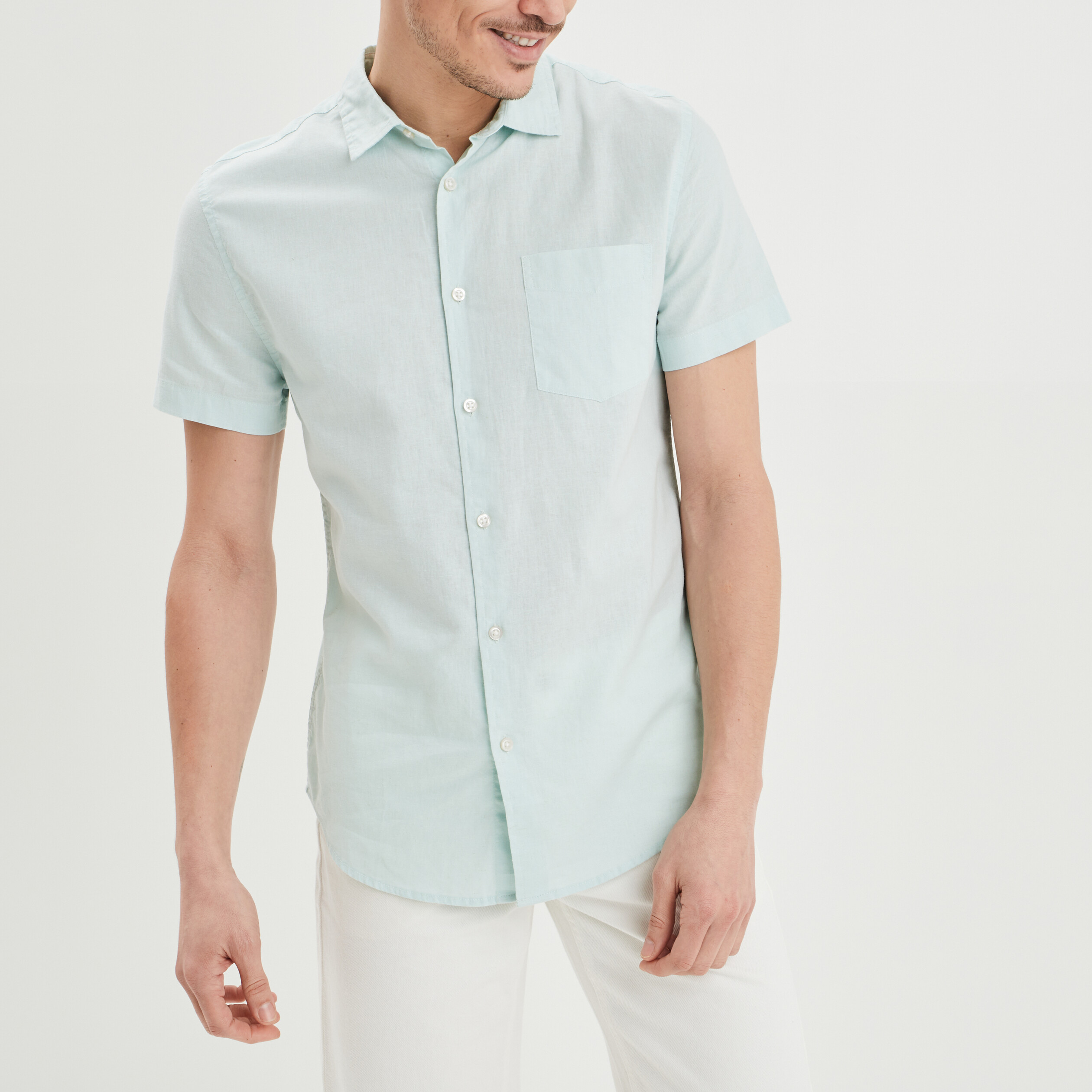 Chemise manches courtes lin majoritaire bleu clair homme | La Halle