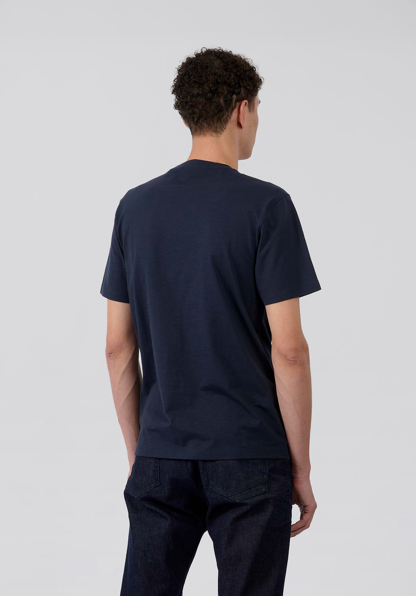 BAZZI  T-shirt bleu Homme en 100% coton bio