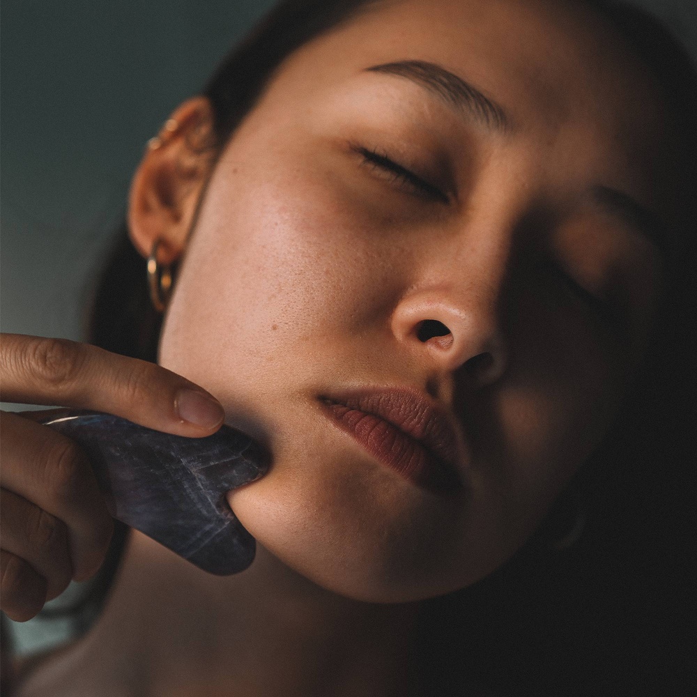 Jade Roller Le Gua Sha Améthyste Pierre de massage