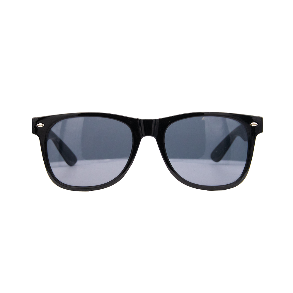 Sonnenbrille Schriftzug