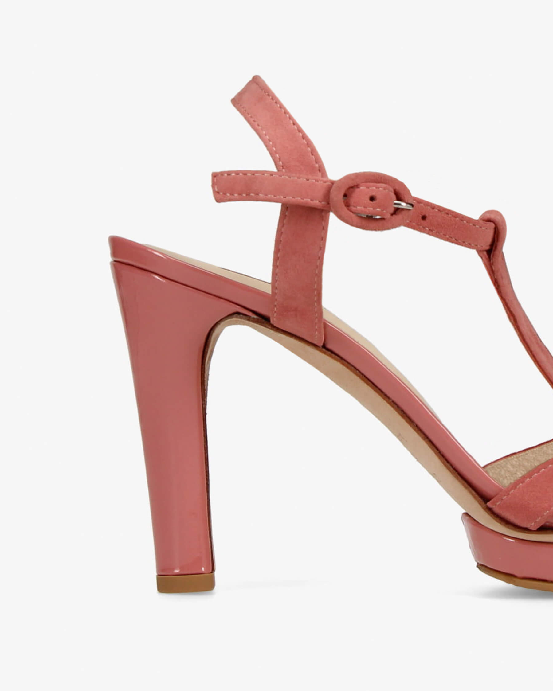 Bikini sandals
