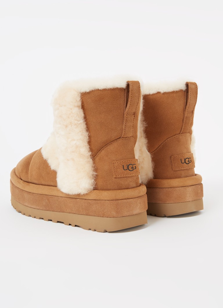 Ghete UGG Classic Chillapeak din piele întoarsă cu căptușeală din piele de oaie