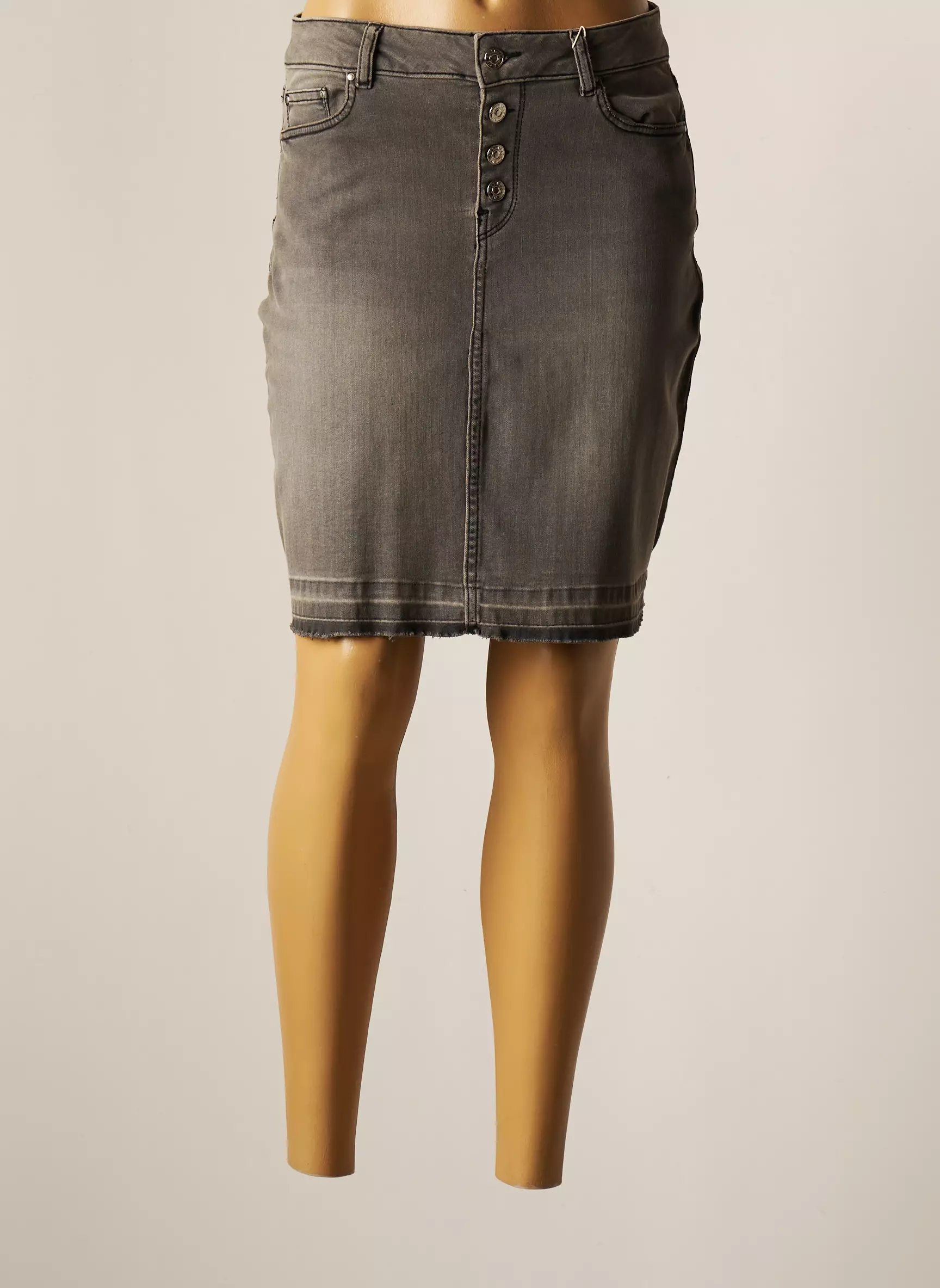 C Est Beau La Vie Jupes Courtes Femme couleur gris