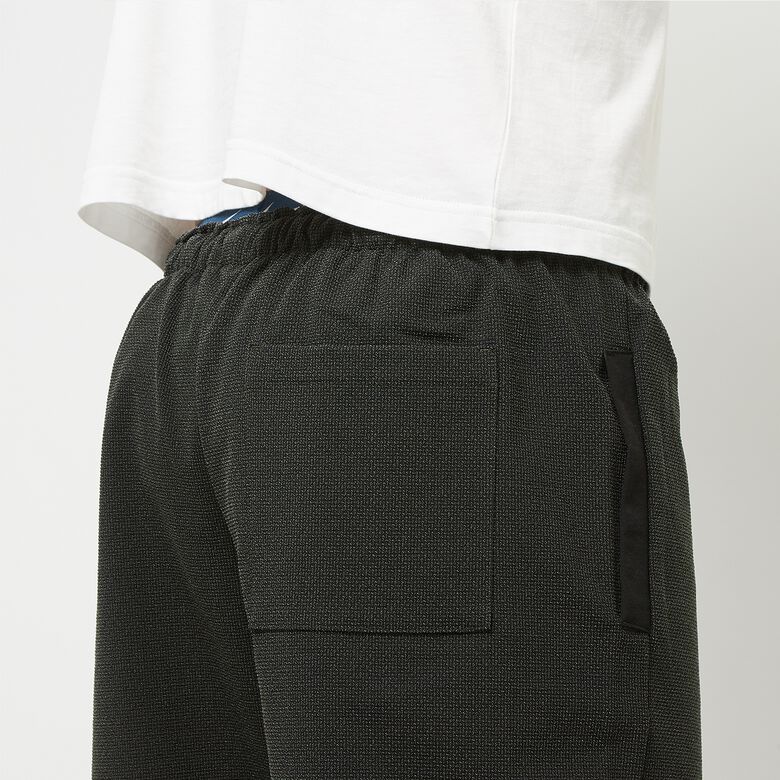 GR10K IBQ Utility Cut Short aspahlt black