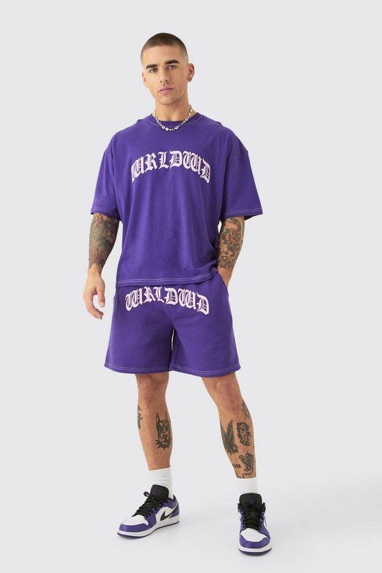 Kastiges Oversize T-Shirt mit Kontrast-Naht & Shorts