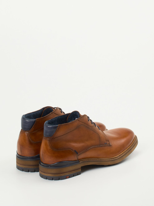 Boots-47012890558 Lloyd