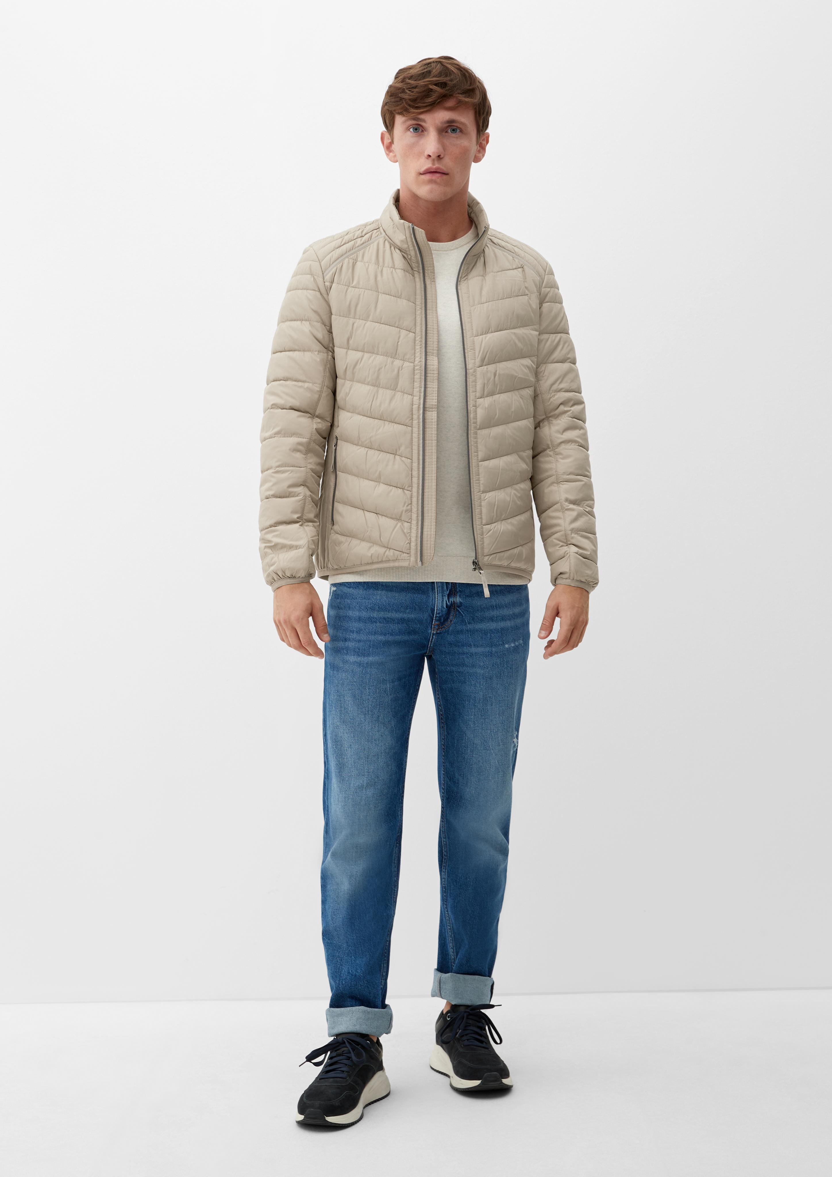 Leichte Steppjacke mit Stehkragen  2115319-8224