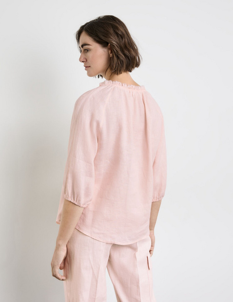 Leinenbluse mit Rüschenkragen