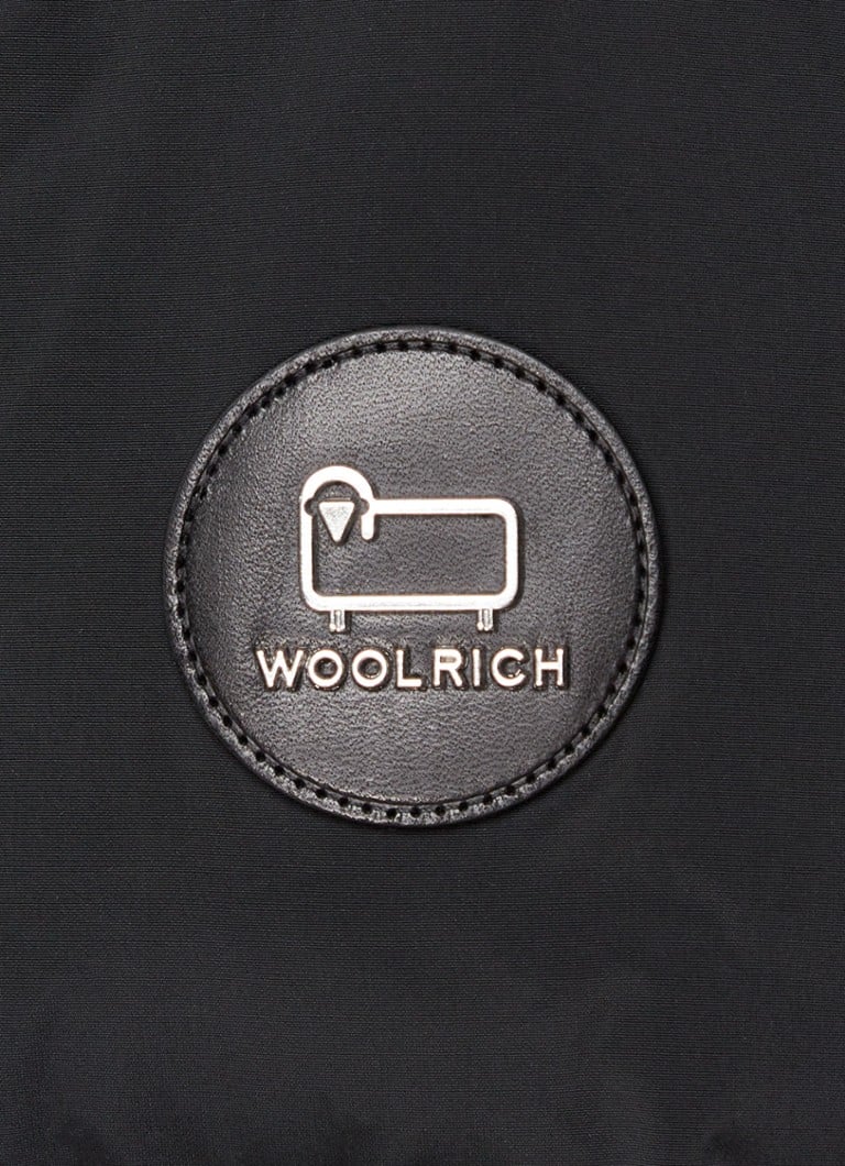 Prošívaná péřová bunda Woolrich Alsea s prošívanými kapsami