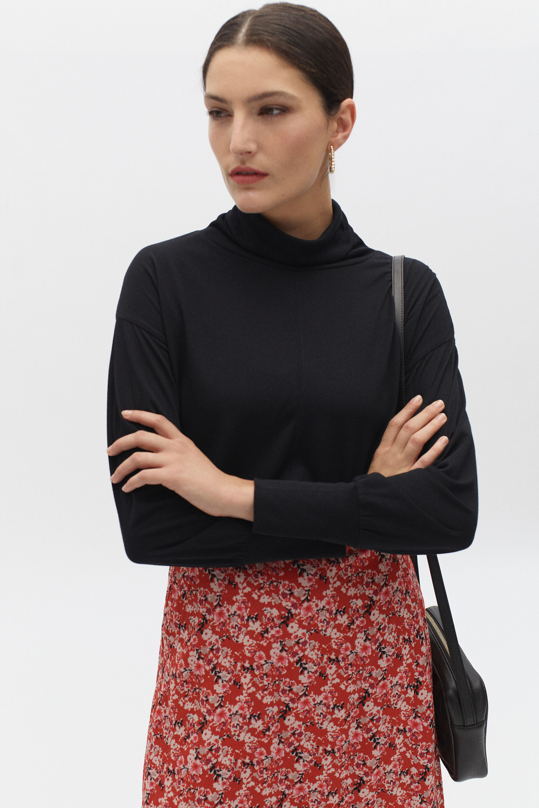 t-shirt alton col roulé noir femme