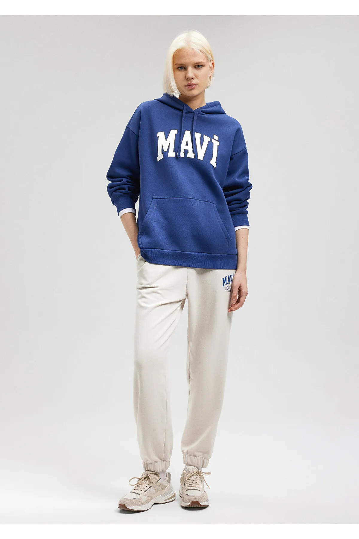 Mavi  Beige Jogginghose mit Logo-Print 1010466-70020
