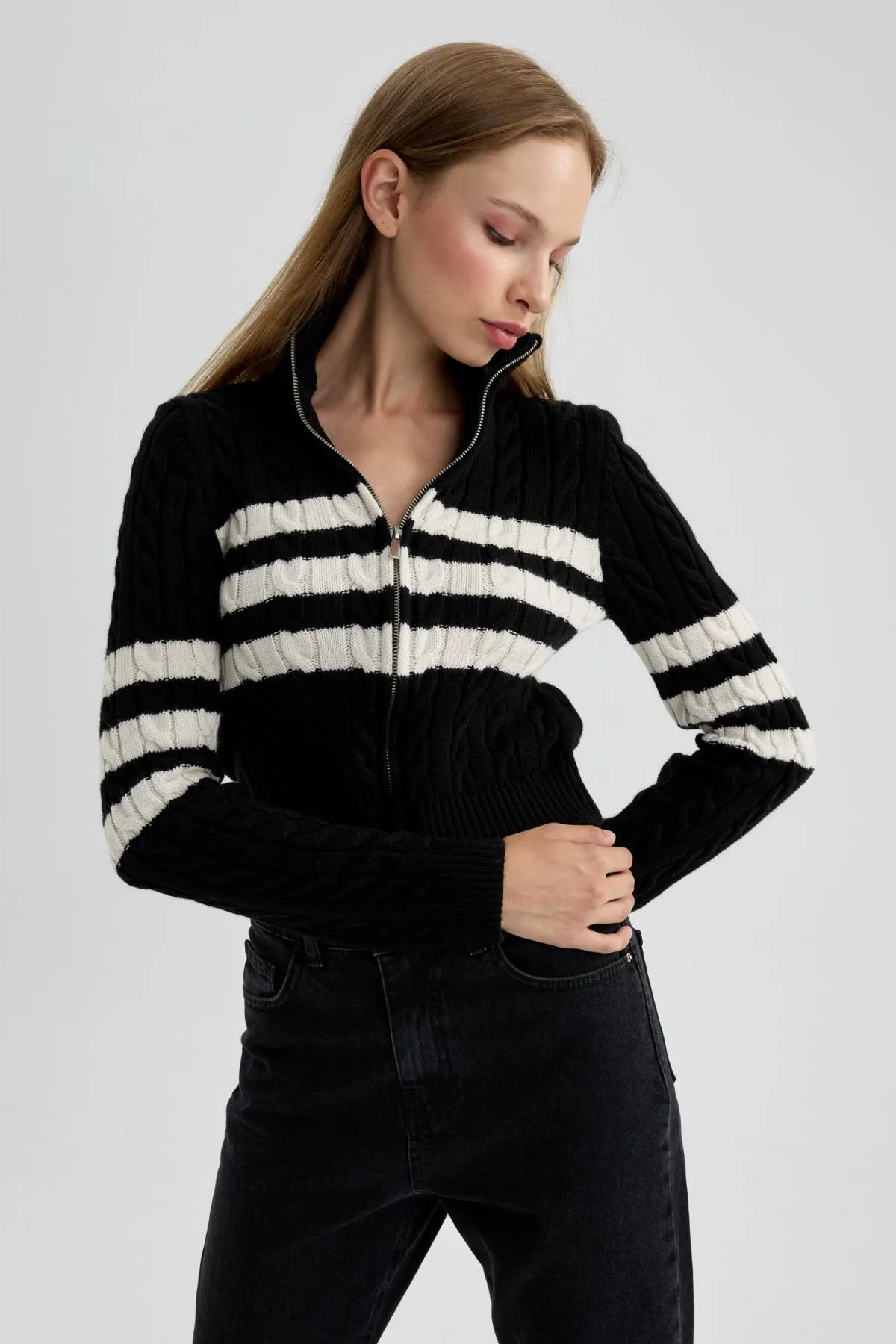 DeFacto  Slim-Fit-Cardigan mit Rollkragen