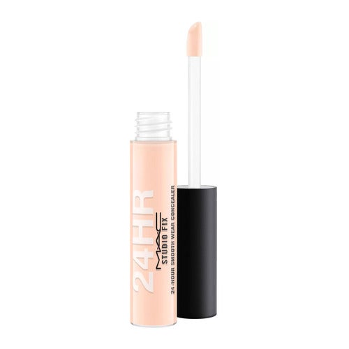MAC Studio Fix 24 órás simasági korrektor NC25 7 ml