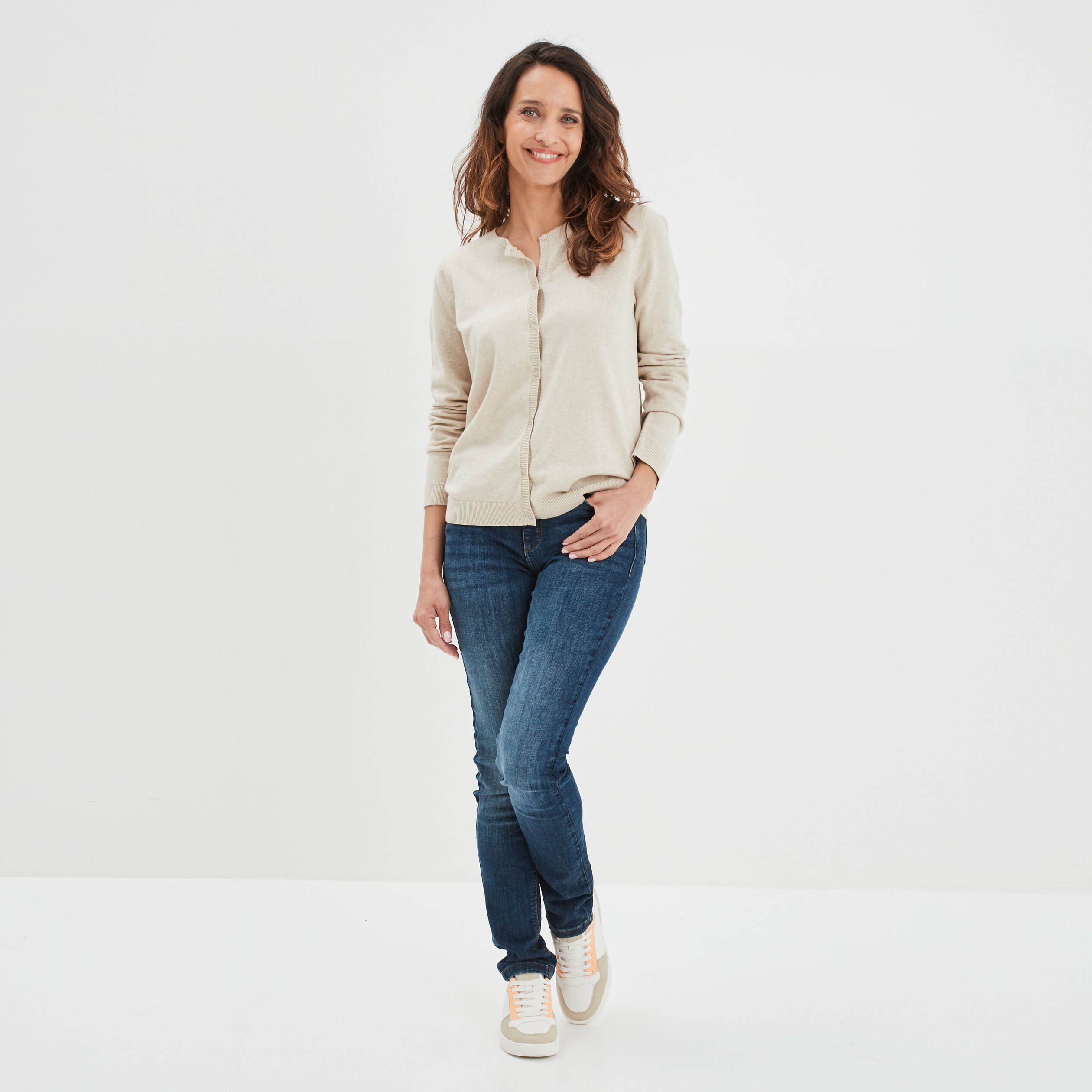 Gilet manches longues boutonné sable femme | La Halle